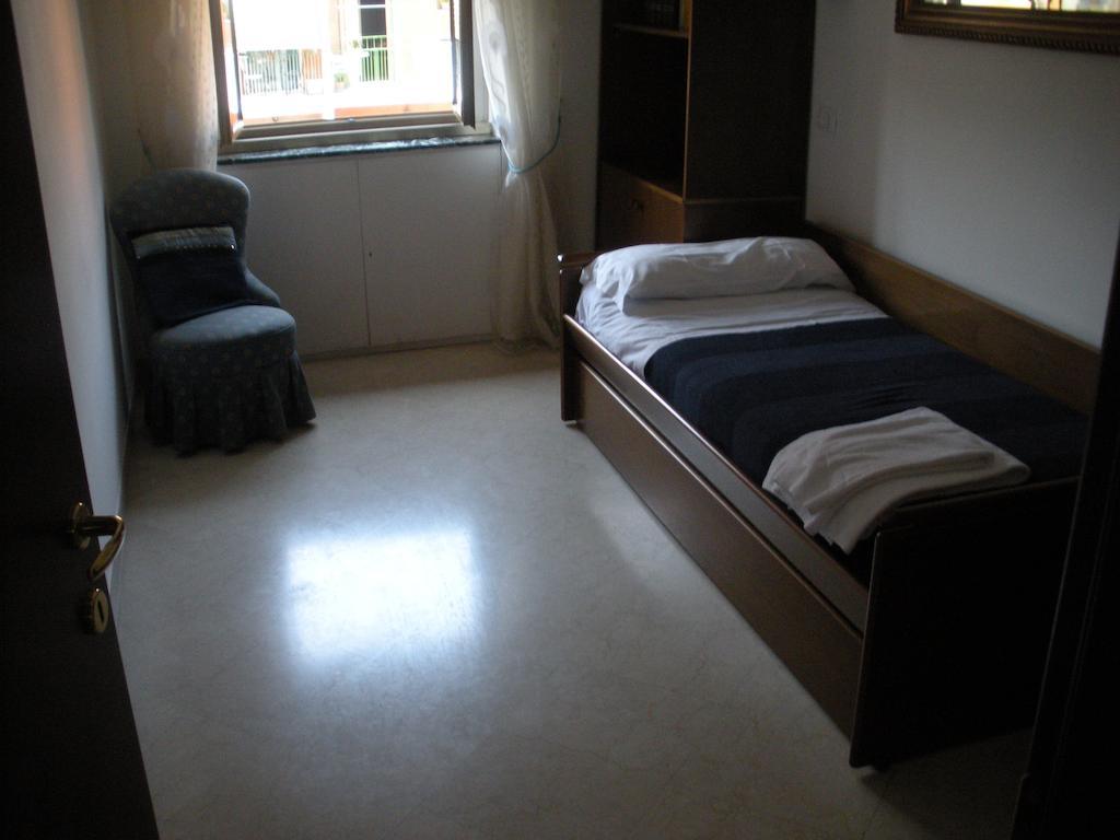 Casa Garbata Bed and Breakfast Ρώμη Δωμάτιο φωτογραφία